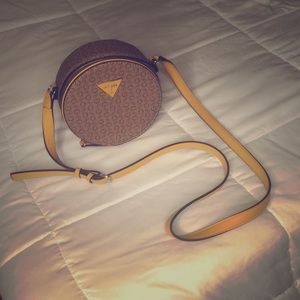 Crossbody bag